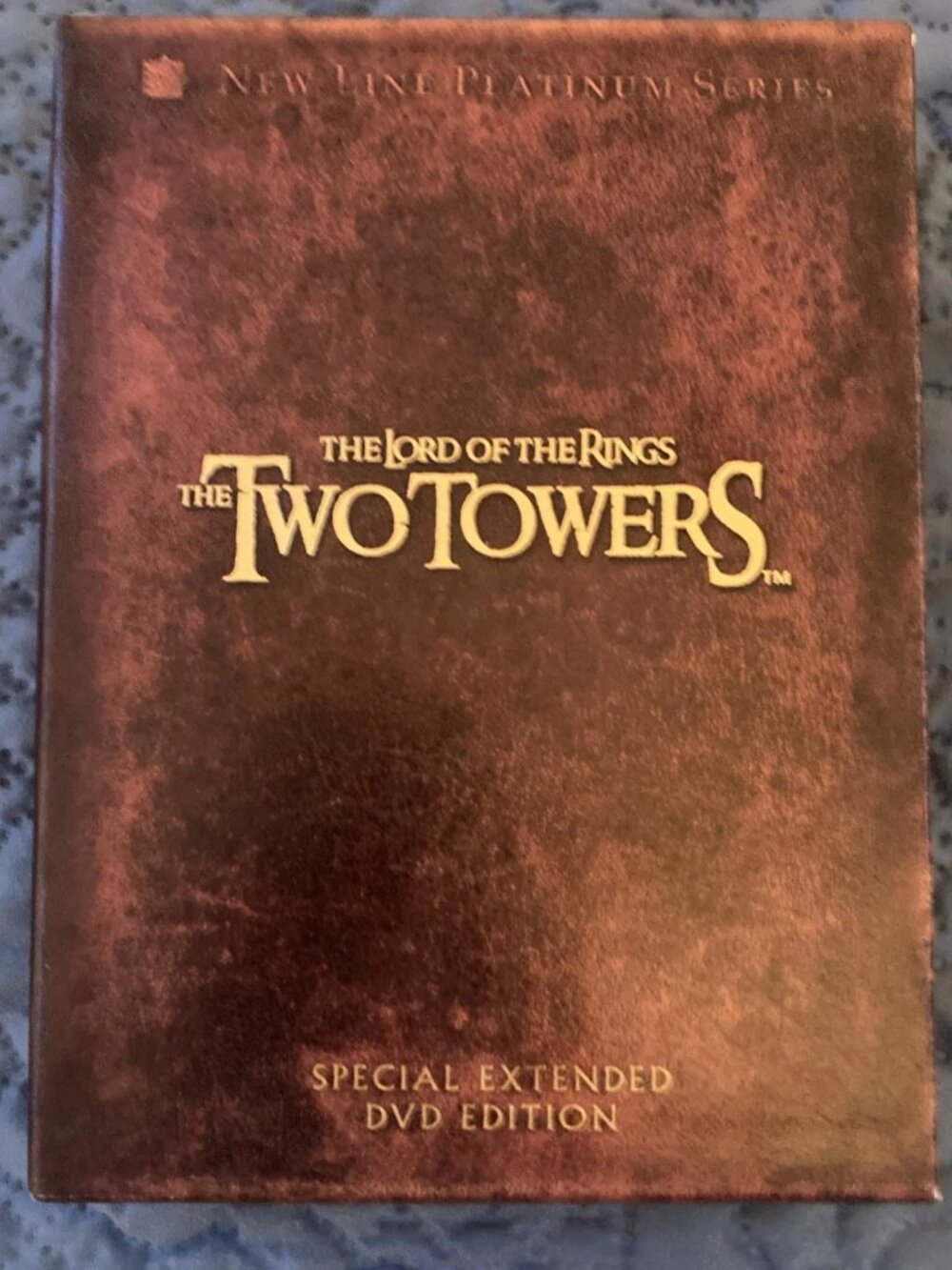 The Lord of the Rings: The Two Towers (DVD, 2003, 4-Disc Set, Platinum Series...